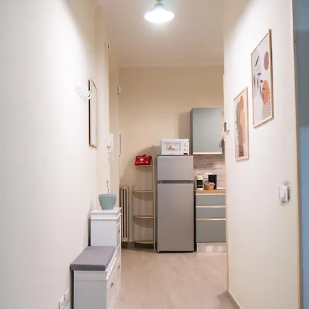 Smart & Cozy Loft Pigneto, Near The Center Apartman Róma